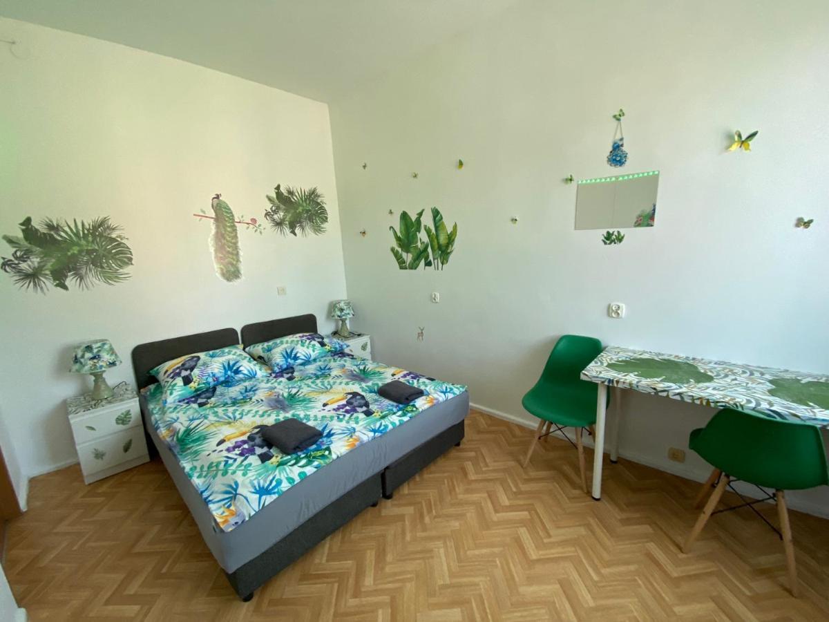 Jungle Rooms Gdańsk Eksteriør bilde
